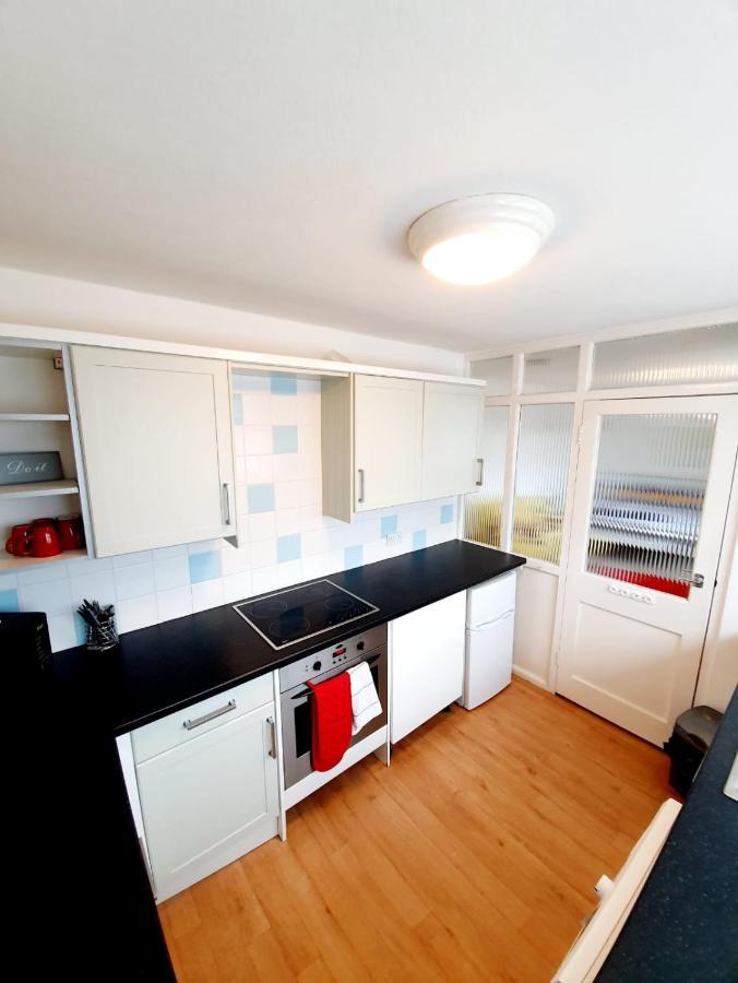 Rayleigh Town Centre 2 Bedroom Apartment מראה חיצוני תמונה